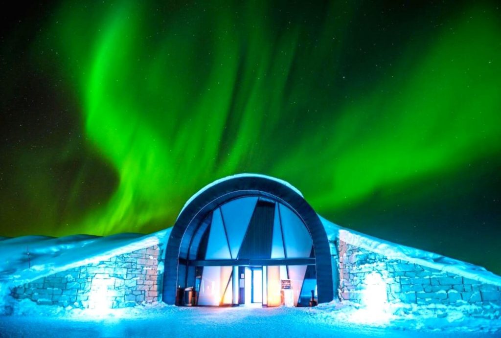 8 Incredible Places to See the Northern Lights for an Unforgettable Experience! 5 northern lights northern sweden 001 8 Incredible Places to See the Northern Lights for an Unforgettable Experience!