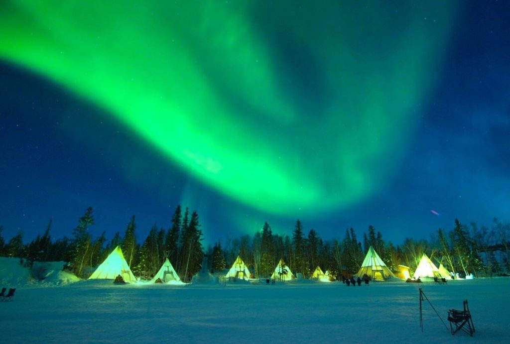 8 Incredible Places to See the Northern Lights for an Unforgettable Experience! 3 8 Best Places To See the Northern Lights - Yellowknife, Canada