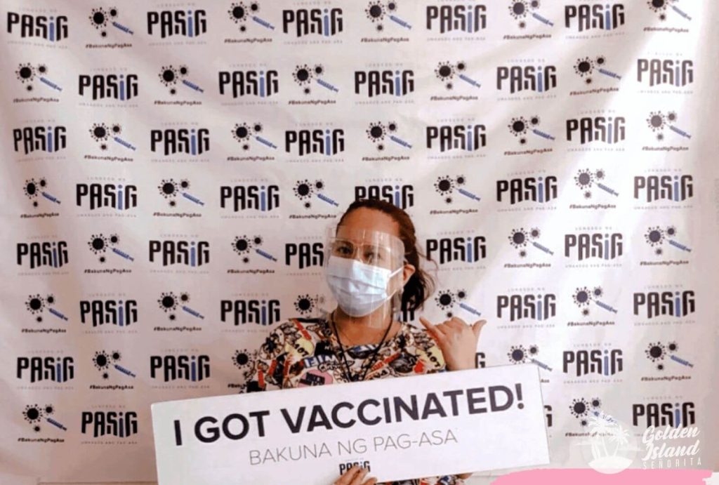 Getting the COVID-19 Vaccine: What You Should Do and What You Can Expect 3 Getting the COVID-19 Vaccine: What You Should Do and What You Can Expect