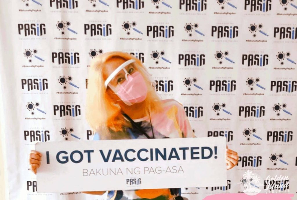 Getting the COVID-19 Vaccine: What You Should Do and What You Can Expect 6 Getting the COVID-19 Vaccine: What You Should Do and What You Can Expect