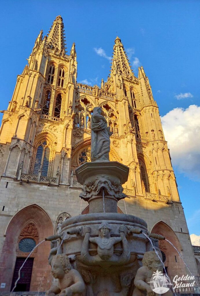 burgos cathedral 001 Burgos Cathedral: A Masterpiece of History, Faith, and Unsurpassed Beauty Burgos