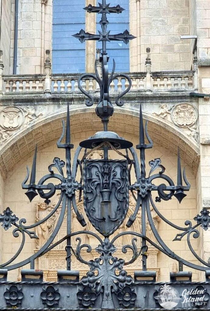 burgos cathedral 009 Burgos Cathedral: A Masterpiece of History, Faith, and Unsurpassed Beauty Burgos