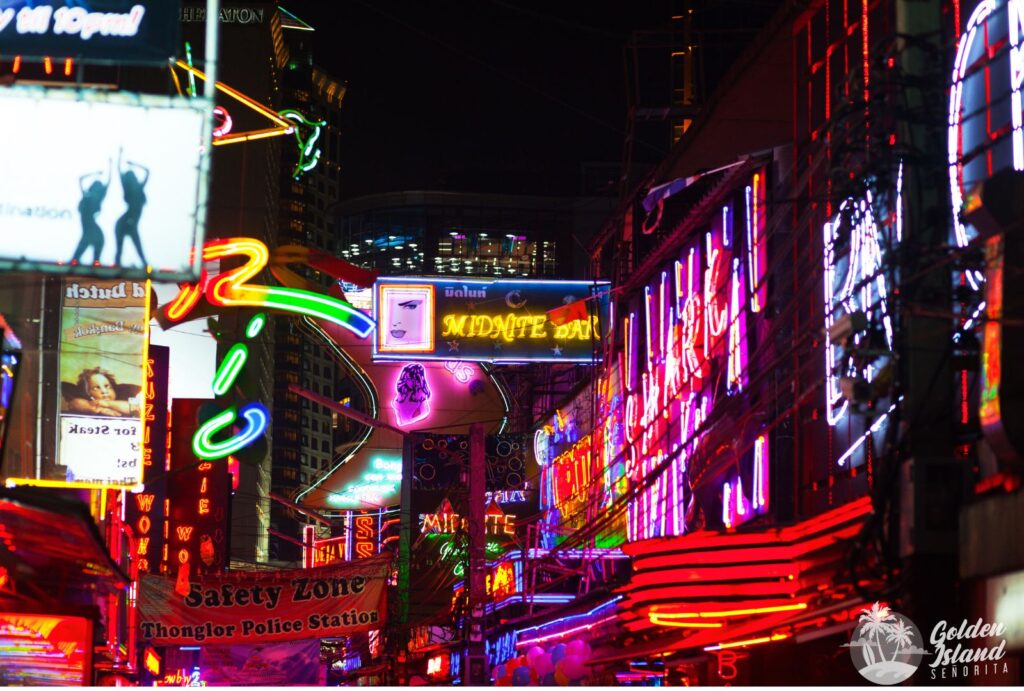 Exploring the 7 Common Types of Tourist Attractions: From Natural Wonders to Cultural Gems 4 Exploring the 7 Common Types of Tourist Attractions: From Natural Wonders to Cultural Gems