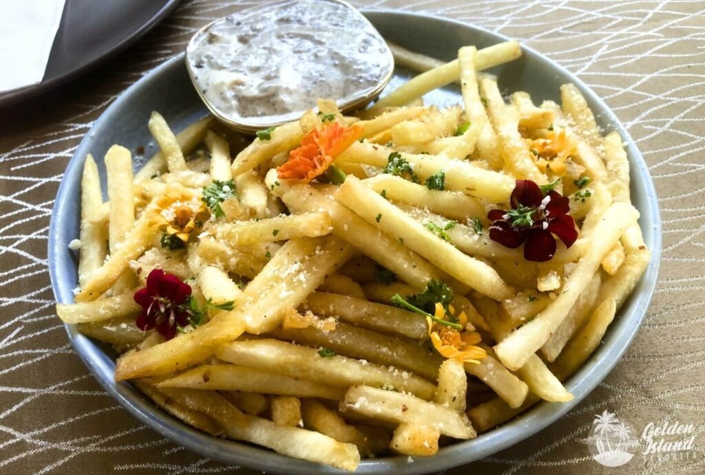 Sage Garden Café + Restaurant